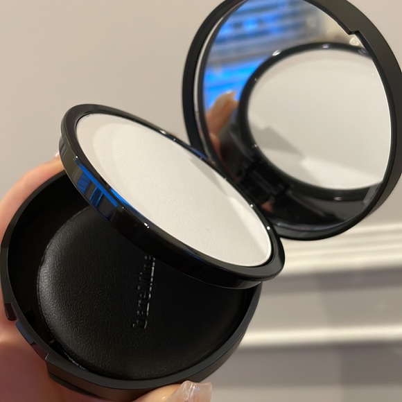 bareMinerals Setting Powder- translucent - Picture 3 of 4